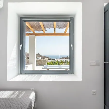 Lectus Mykonos 프라가