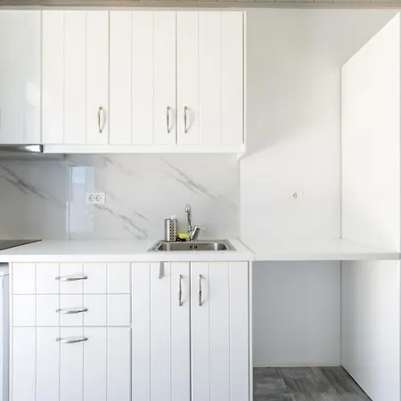 Lectus Mykonos 프라가